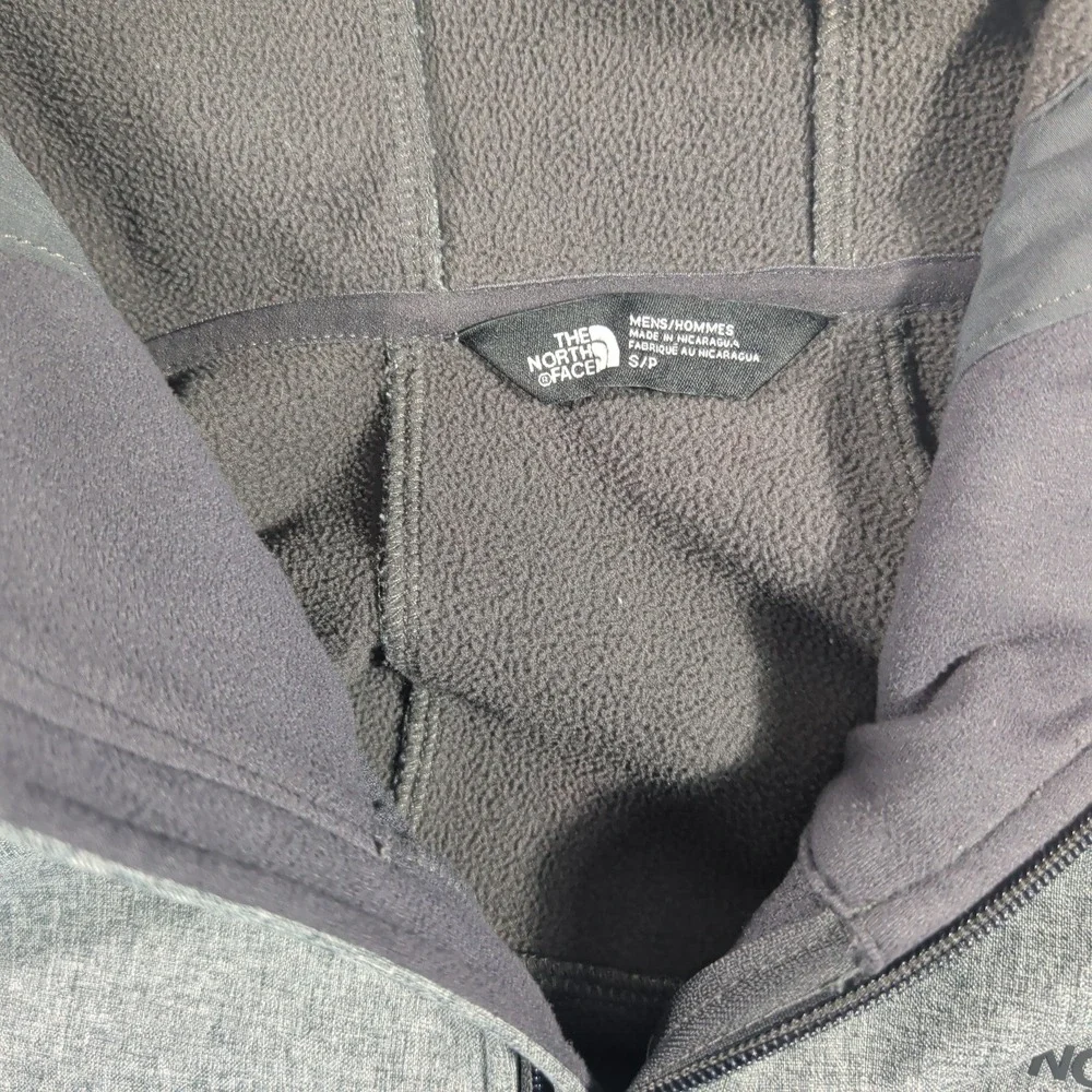 The North Face Jacket Mens S Gray WindWall Apex Hooded Softshell Polyester